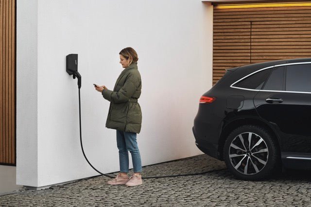 Easee Charge Lite 11 kw Antraciet - Slimmelaadpunt.nl